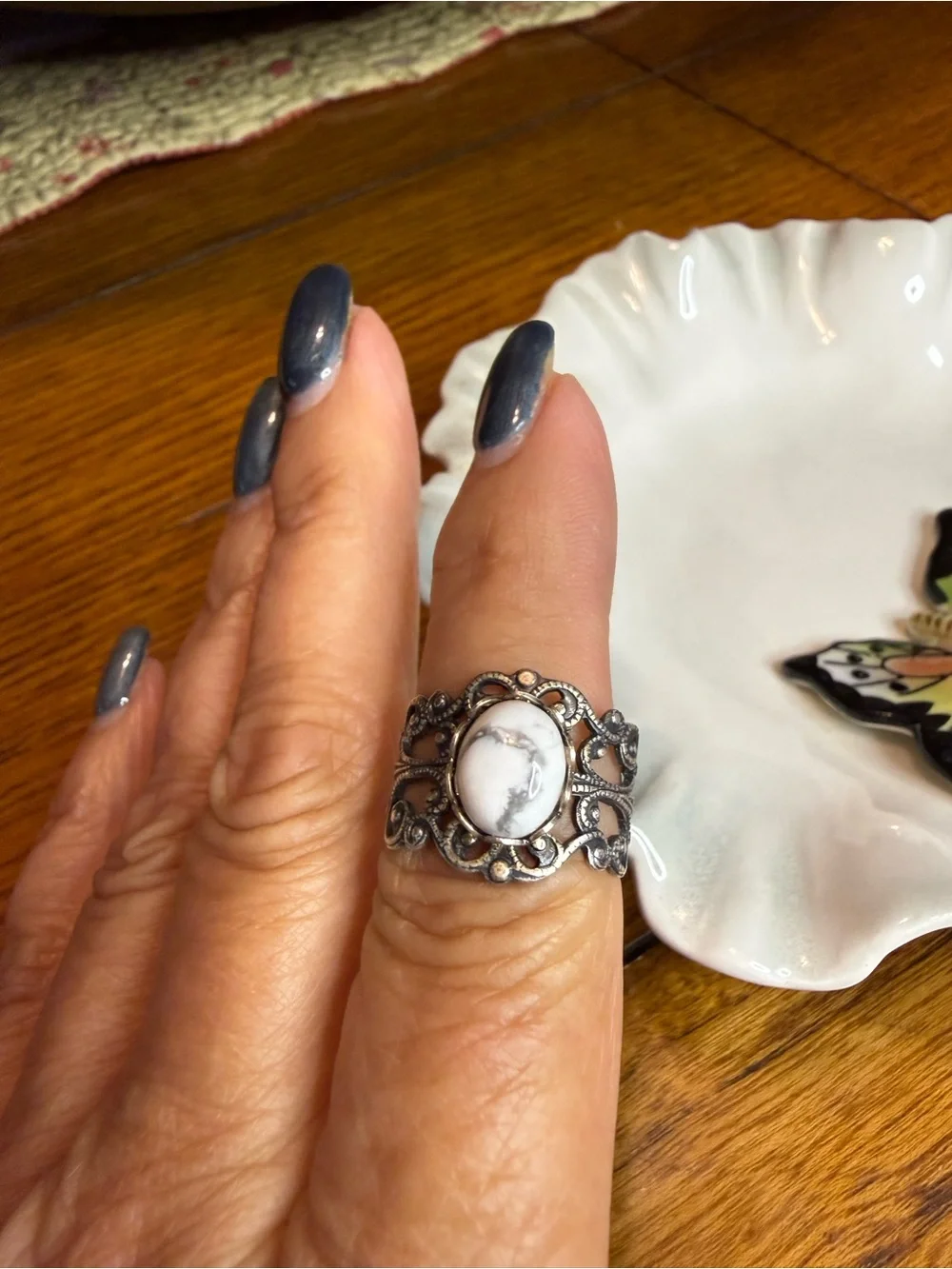 White Howlite Cabochon Silver Filigree Ring